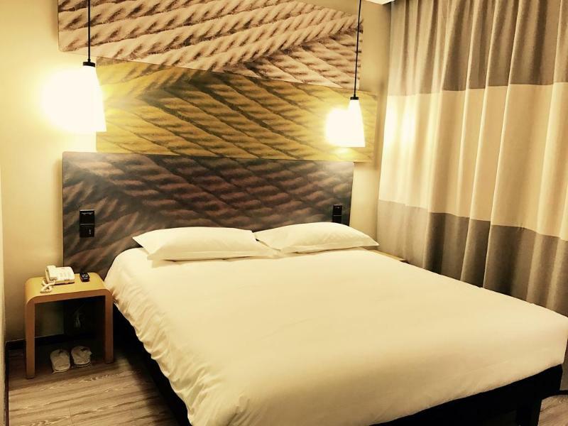 Ibis Shanghai Gubei Esterno foto